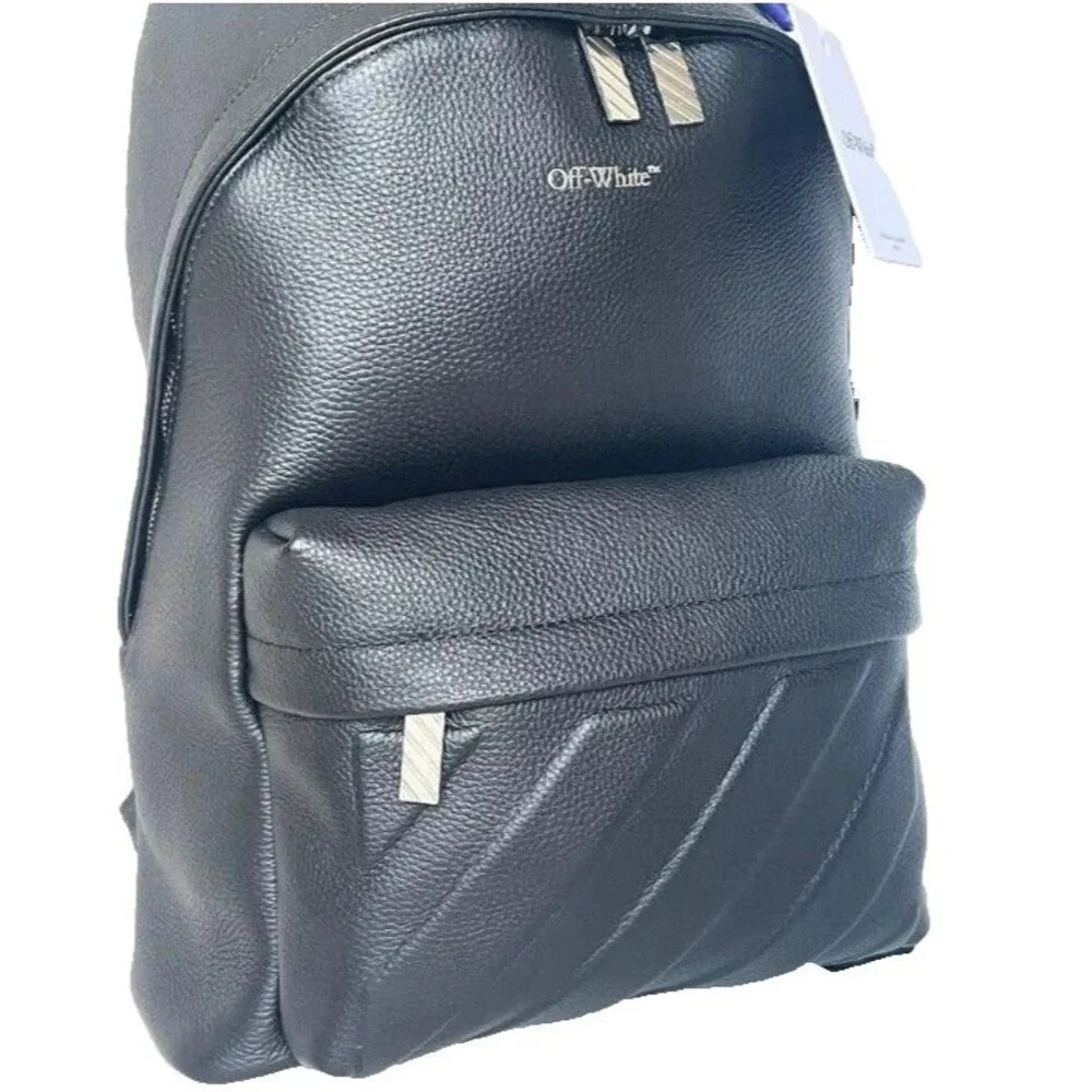NWT Off-White Classic Pebbled Leather Backpack Black  OWMBP006S26100
